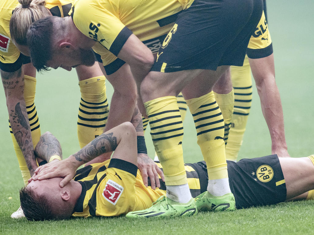 Für Reus war das Derby gegen Schalke bald vorbei Für Reus war das Derby gegen Schalke bald vorbei