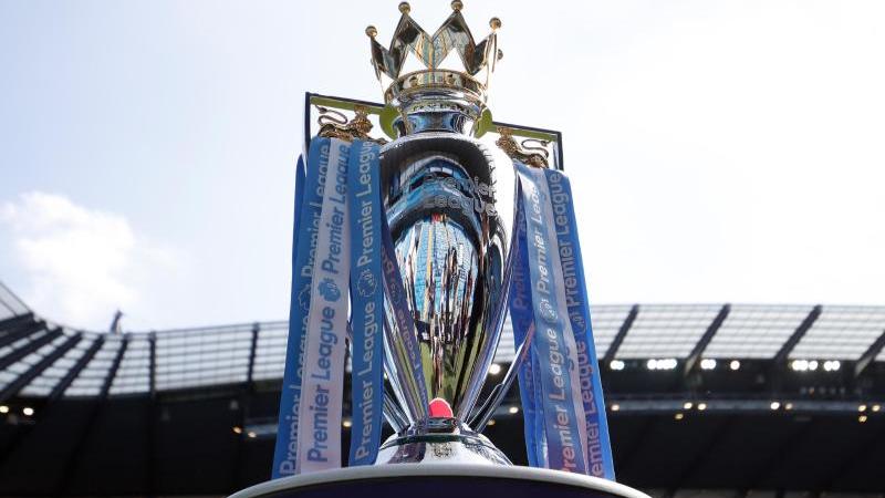 Auch in der Premier League soll der Ball bald wieder rollen Auch in der Premier League soll der Ball bald wieder rollen