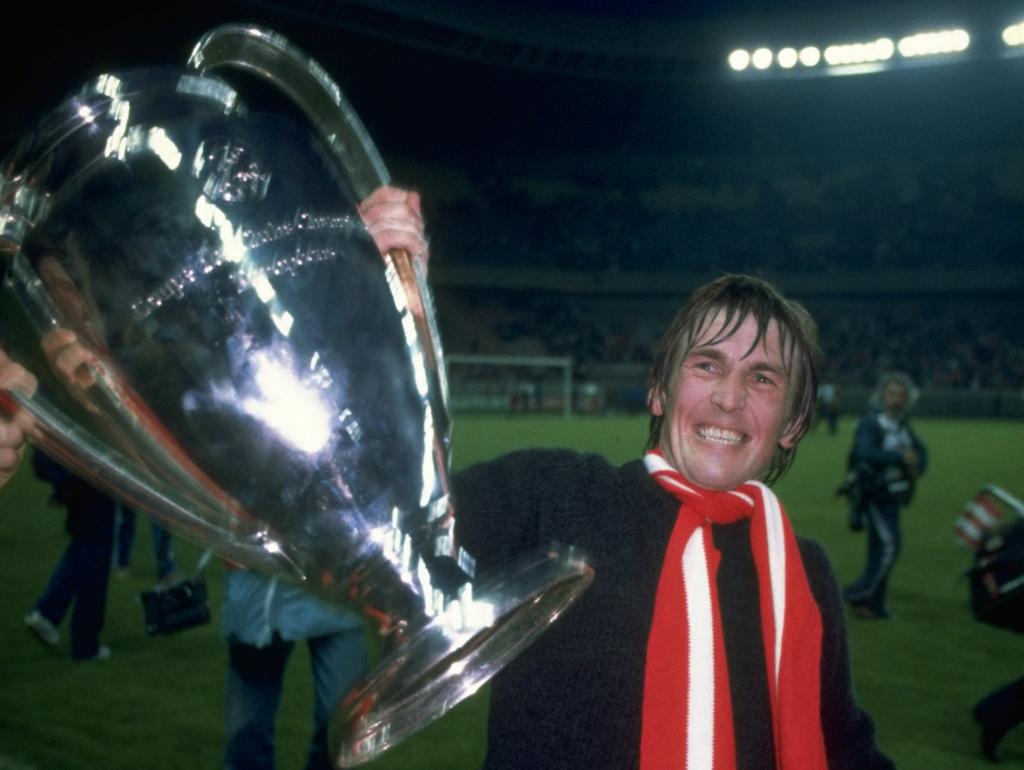 Als Spieler gewann Kenny Dalglish drei Mal den Europapokal der Landesmeister: 1978, 1981 (hier auf dem Bild) und 1984