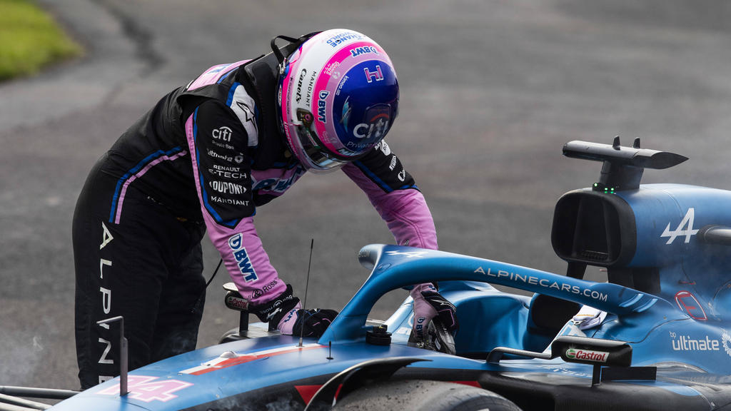 Alonso-rechnet-mit-Alpine-ab
