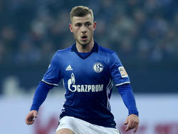 Max Meyer lässt seine Zukunft weiter offen