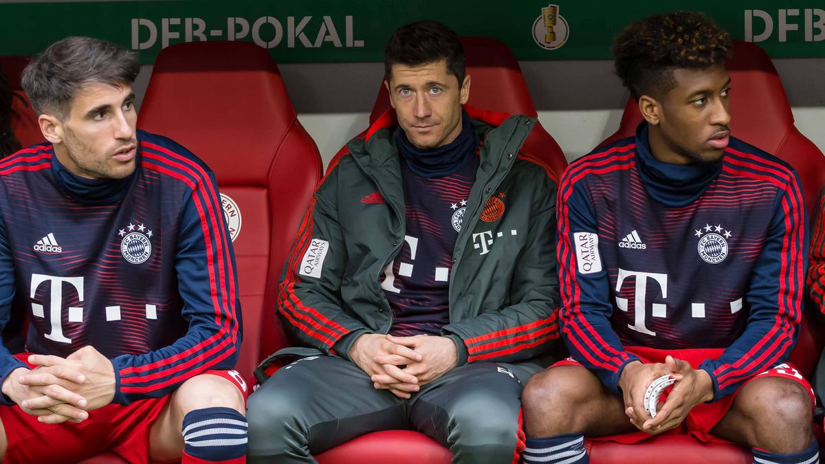 Robert Lewandowski wird dem FC Bayern in Madrid wohl fehlen Robert Lewandowski wird dem FC Bayern in Madrid wohl fehlen
