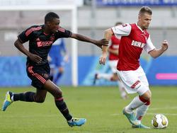 Riechedly Bazoer werd op 16-jarige leeftijd overgenomen van PSV. 