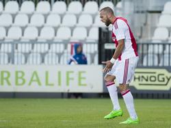 John Heitinga is gefrustreerd tijdens het competitieduel Jong Ajax - FC Eindhoven. (24-08-2015)