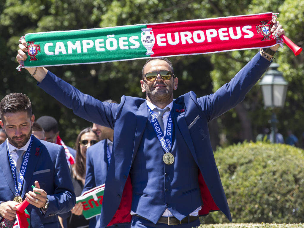Eduardo se proclamó campeón de la Eurocopa-2016 con su selección. (Foto: Getty)