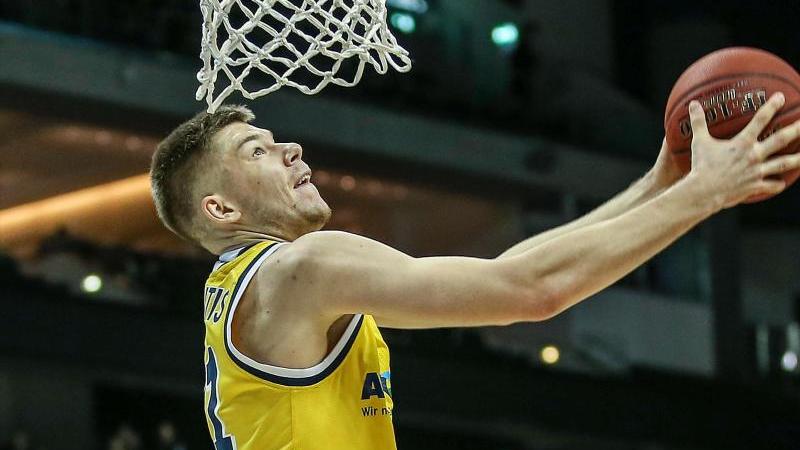 ALBA Berlin gewann in der BBL gegen Oldenburg ALBA Berlin gewann in der BBL gegen Oldenburg