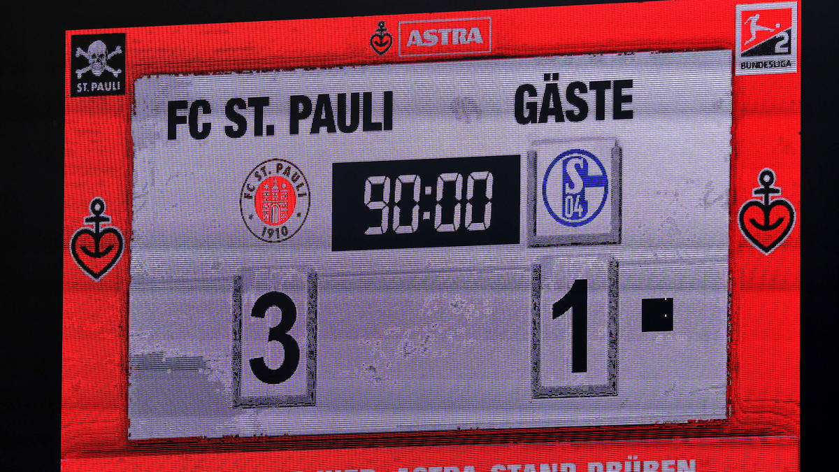 Fußball-Zweitligist FC St. Pauli schiebt Spielerberatern im NLZ einen Riegel vor