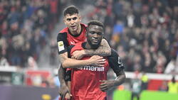 Exequiel Palacios (o.) will Bayer Leverkusen angeblich verlassen