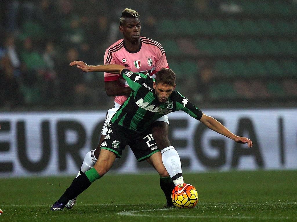 Domenico Berardi (unten) und Sassuolo Calcio setzten sich gegen Juve durch