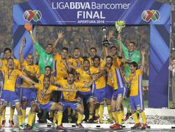 Los Tigres celebran su quinto título de campeones. (Foto: Imago)