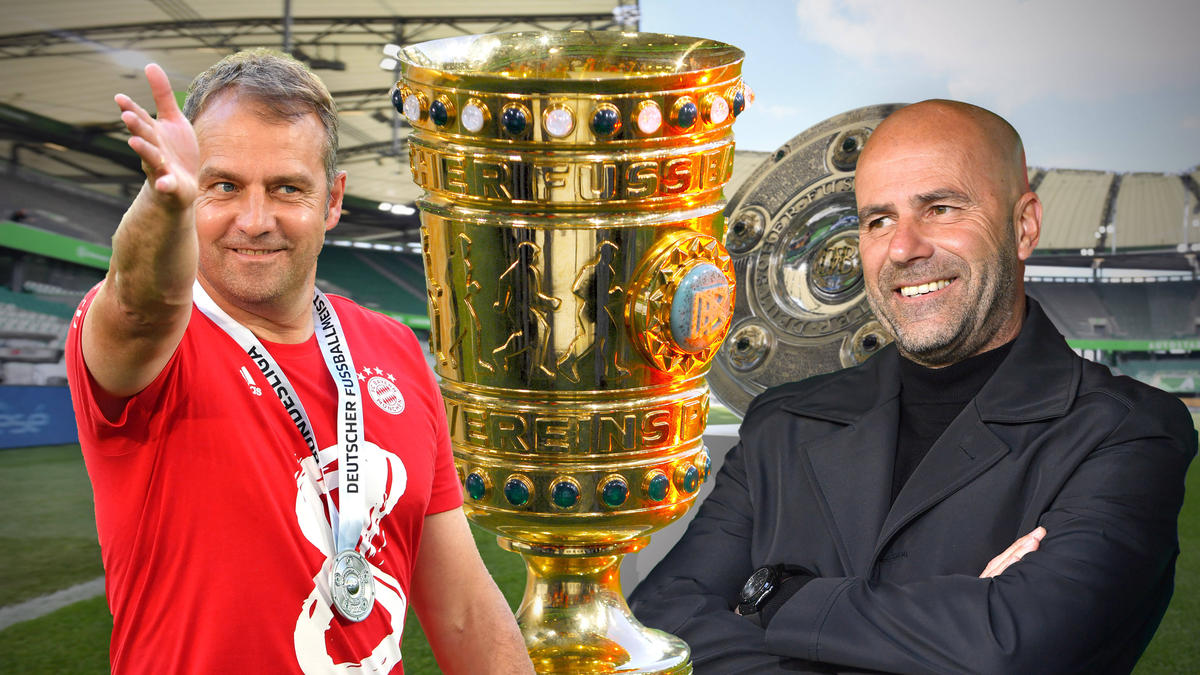 Hansi Flick (l.) und Peter Bosz greifen nach dem DFB-Pokal Hansi Flick (l.) und Peter Bosz greifen nach dem DFB-Pokal