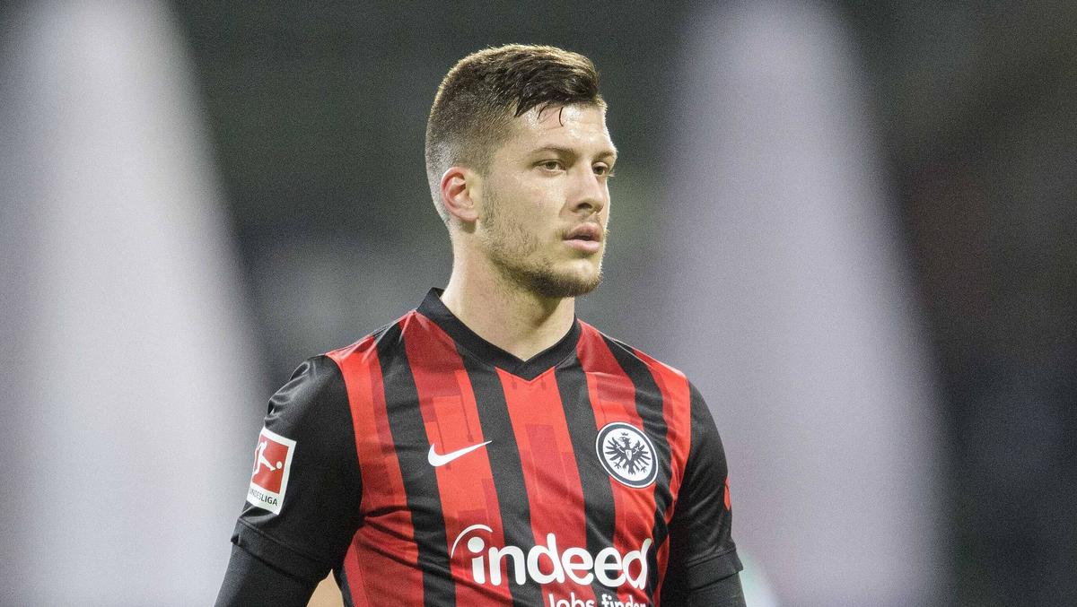 Luka Jovic kann mit dem Druck bei Eintracht Frankfurt gut umgehen Luka Jovic kann mit dem Druck bei Eintracht Frankfurt gut umgehen