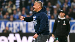 Thomas Reis vom FC Schalke 04 spricht sich für das Challenge-System aus
