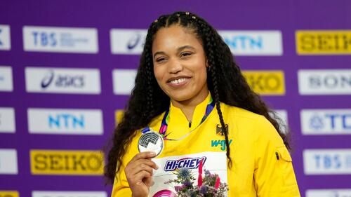 Yemisi Ogunleye holte bei der Leichtathletik-WM Silber im Kugelstoßen