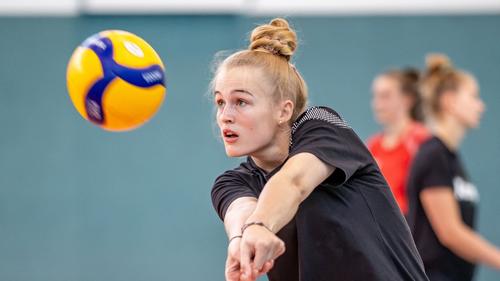 Für Hanna Orthmann ist die Volleyball-EM nach einer Knieverletzung beendet