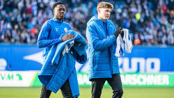 Ryan Naderi (r.) kam im Sommer von Gladbach zu Hansa Rostock