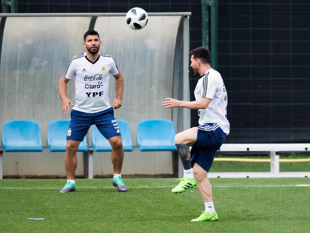 Zwei, die sich mögen: Sergio Agüero (l.) und Lionel Messi