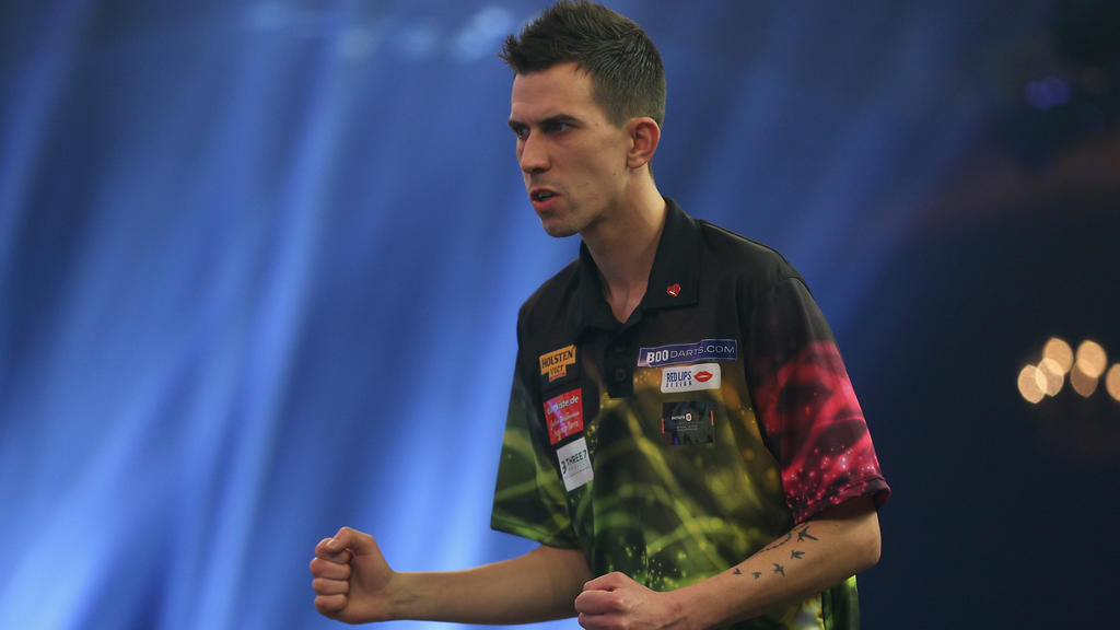 Michael Unterbuchner steht beim Grand Slam of Darts im Achtelfinale Michael Unterbuchner steht beim Grand Slam of Darts im Achtelfinale