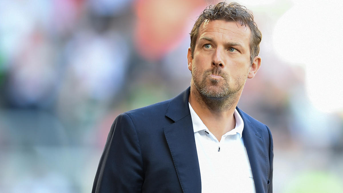 Markus Weinzierl ist kein VfB-Coach mehr Markus Weinzierl ist kein VfB-Coach mehr