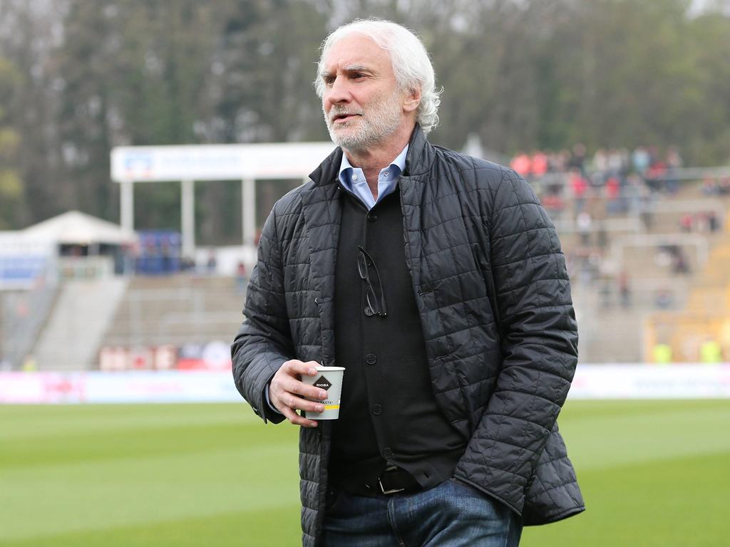 Völler entschuldigt sich bei Ex-Schiedsrichter Gagelmann