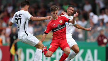 Der VfB Stuttgart zieht in die 2. Runde des DFB-Pokals ein