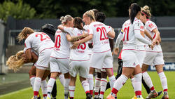 Der 1. FC Köln jubelt über den Treffer von Rachel Rinast