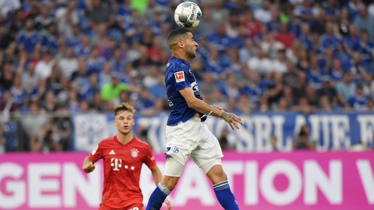 Kennen sich aus der Bundesliga: Mascarell vom FC Schalke 04 (r.) und Joshua Kimmich vom FC Bayern München Kennen sich aus der Bundesliga: Mascarell vom FC Schalke 04 (r.) und Joshua Kimmich vom FC Bayern München