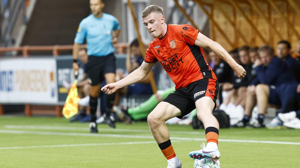 Derry Murkin soll das Interesse des FC Schalke 04 geweckt haben Derry Murkin soll das Interesse des FC Schalke 04 geweckt haben