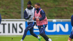 Ibrahima Cissé (l.) wird auf Schalke wohl kein Spiel mehr bestreiten