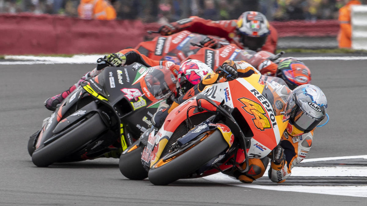 Pol und Aleix Espargaro im Duell
