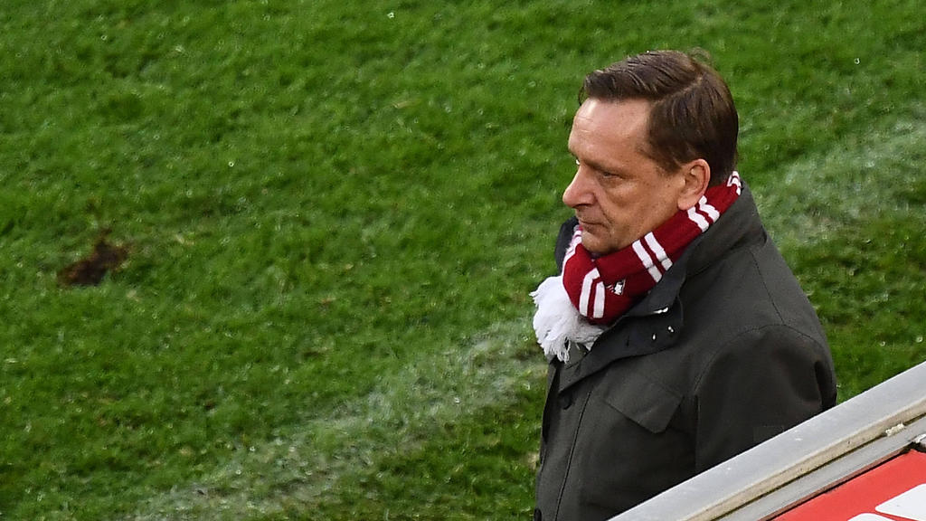 Horst Heldt nahm im Saison-Endspurt einen Trainer-Wechsel beim 1. FC Köln vor