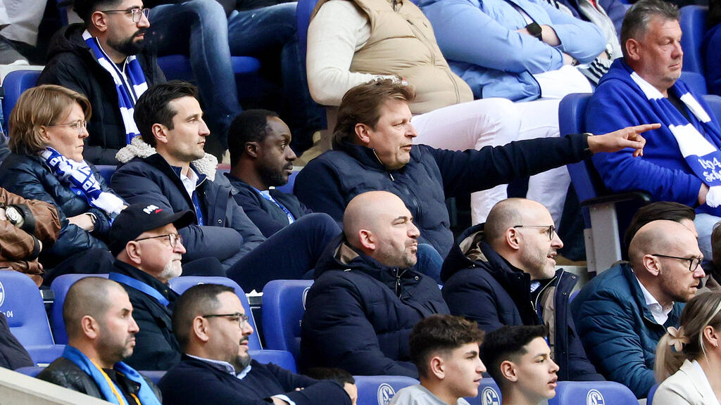 Der FC Schalke 04 sucht einen neuen Coach