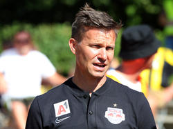 Jesse Marsch lernt gleich mal das Heidebodenstadion kennen