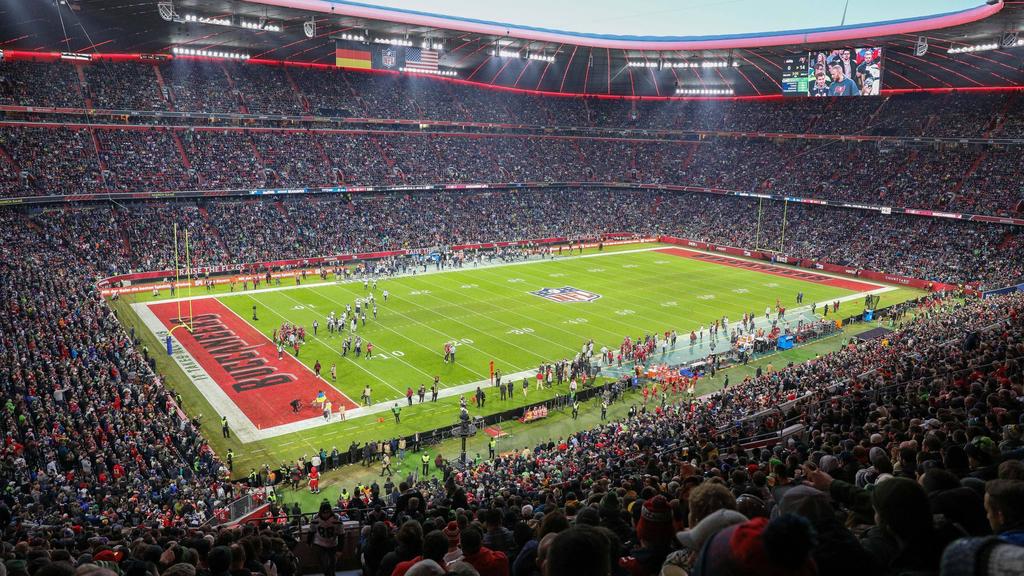 Der Rasen im Stadion des FC Bayern war nach der NFL-Partie ramponiert