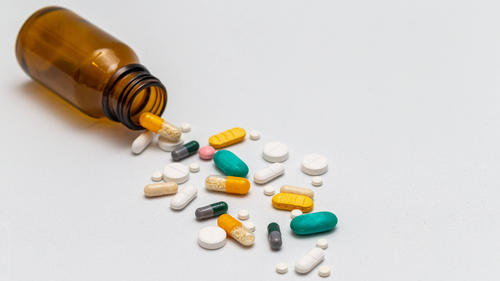 Die WADA blickt bei der Suche nach Doping-Sündern nicht nur auf Pillen, sondern auch auf Hanf. Seit 2018 ist CBD erlaubt, beispielsweise zur Schmerzlinderung, THC ist und bleibt verboten.