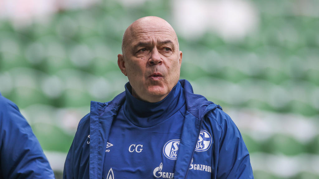 Christian Gross ist Cheftrainer des FC Schalke 04
