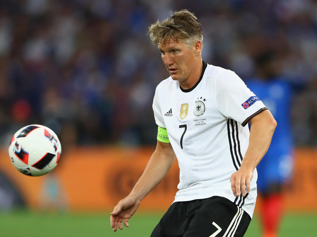 Bastian Schweinsteiger in seinem 18. EM-Spiel Bastian Schweinsteiger in seinem 18. EM-Spiel