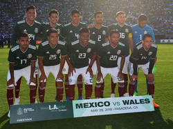 Once de la selección mexicana ante Gales el 26 de mayo. (Foto: Getty)