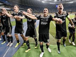El Ajax empató en Kiev para clasificarse a la fase de grupos. (Foto: Getty)