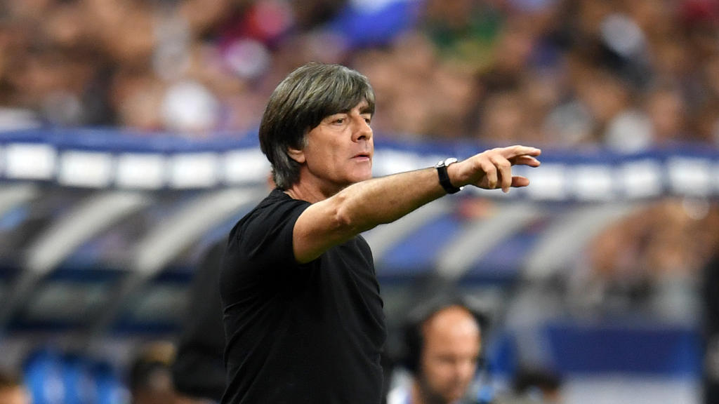 Bundestrainer Joachim Löw setzte gegen Frankreich auf junge Spieler