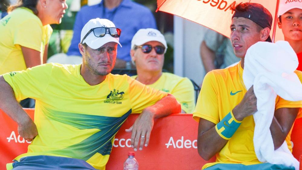 Australiens Kapitän Lleyton Hewitt mit Alexei Popyrin Australiens Kapitän Lleyton Hewitt mit Alexei Popyrin
