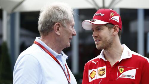 Sebastian Vettel (r.) und Helmut Marko tauschen sich noch heute regelmäßig aus