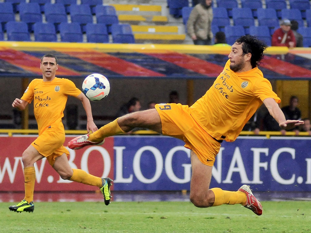 Luca Toni (r.) rechnet sich noch WM-Chancen aus Luca Toni (r.) rechnet sich noch WM-Chancen aus