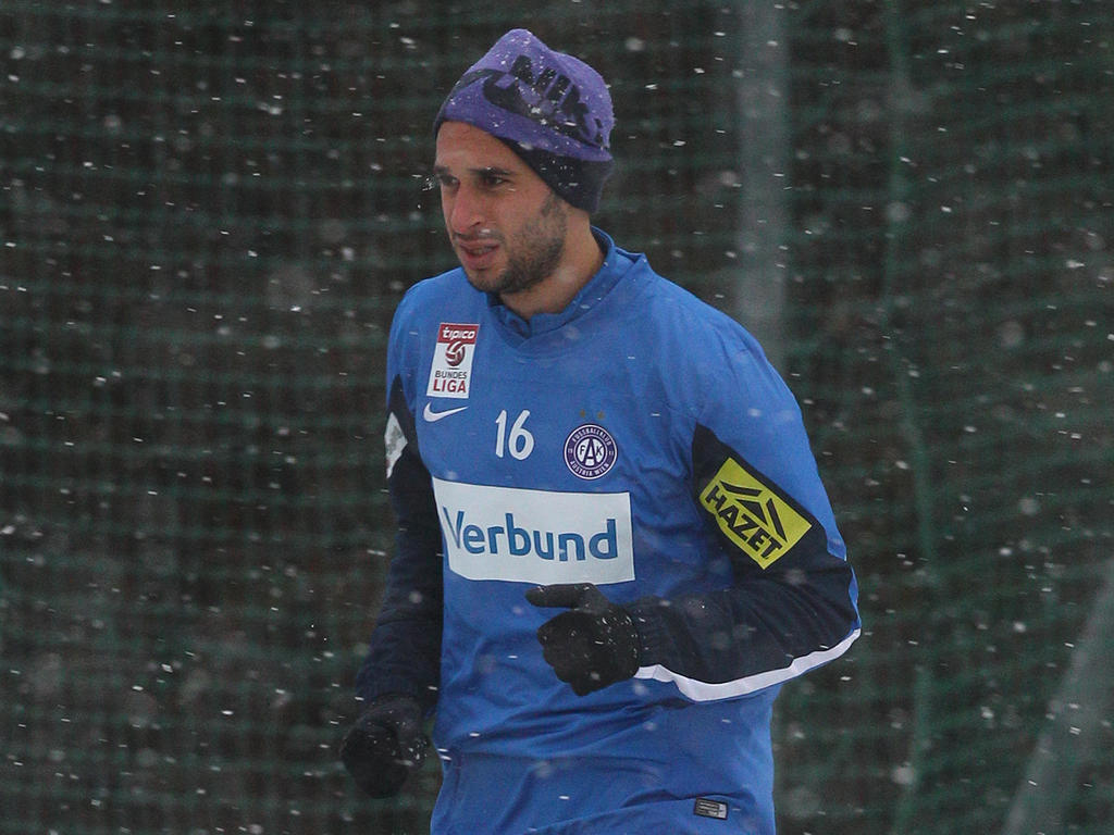 Bevor die Ärzte das endgültige OK geben, darf Omer Damari nur lockeres Training absolvieren Bevor die Ärzte das endgültige OK geben, darf Omer Damari nur lockeres Training absolvieren