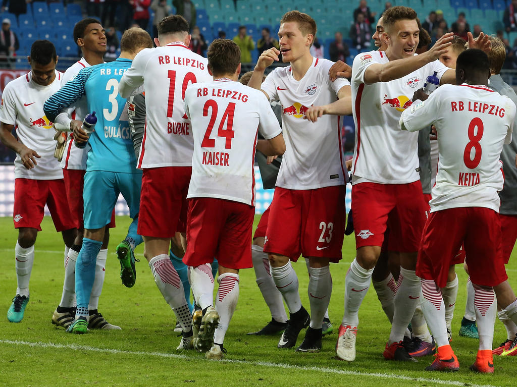 Beim Spiel in Leverkusen ist für den RB Leipzig die Tabellenführung möglich - ein Remis reicht