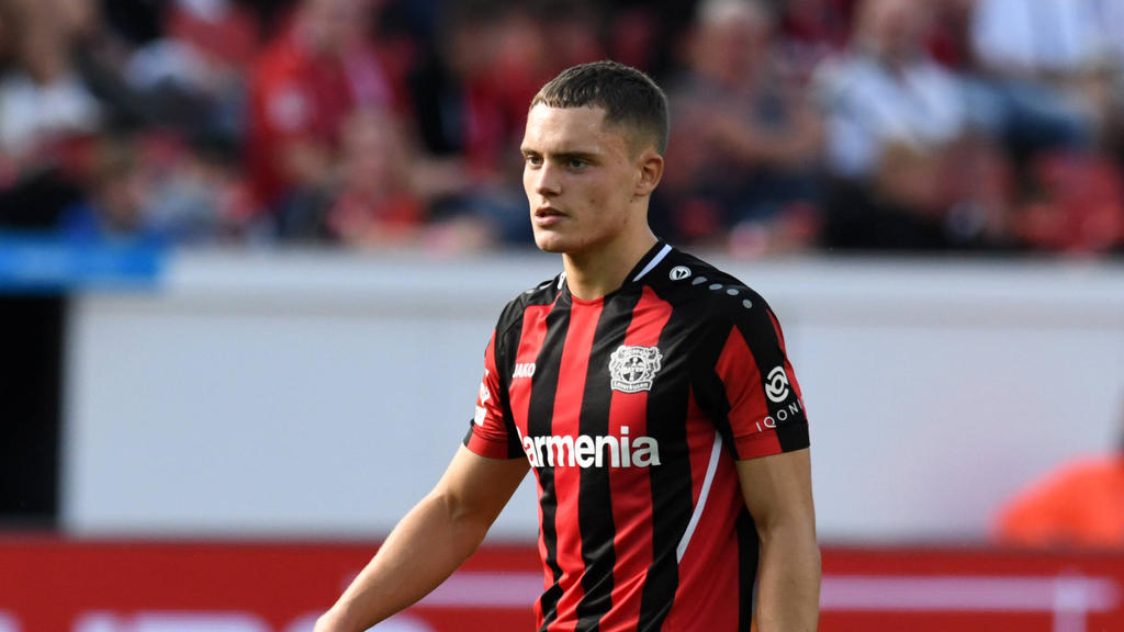 Florian Wirtz besitzt bei Bayer Leverkusen einen Vertrag bis 2026 Florian Wirtz besitzt bei Bayer Leverkusen einen Vertrag bis 2026