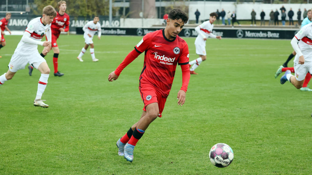 Eintracht Frankfurt befördert Mehdi Loune
