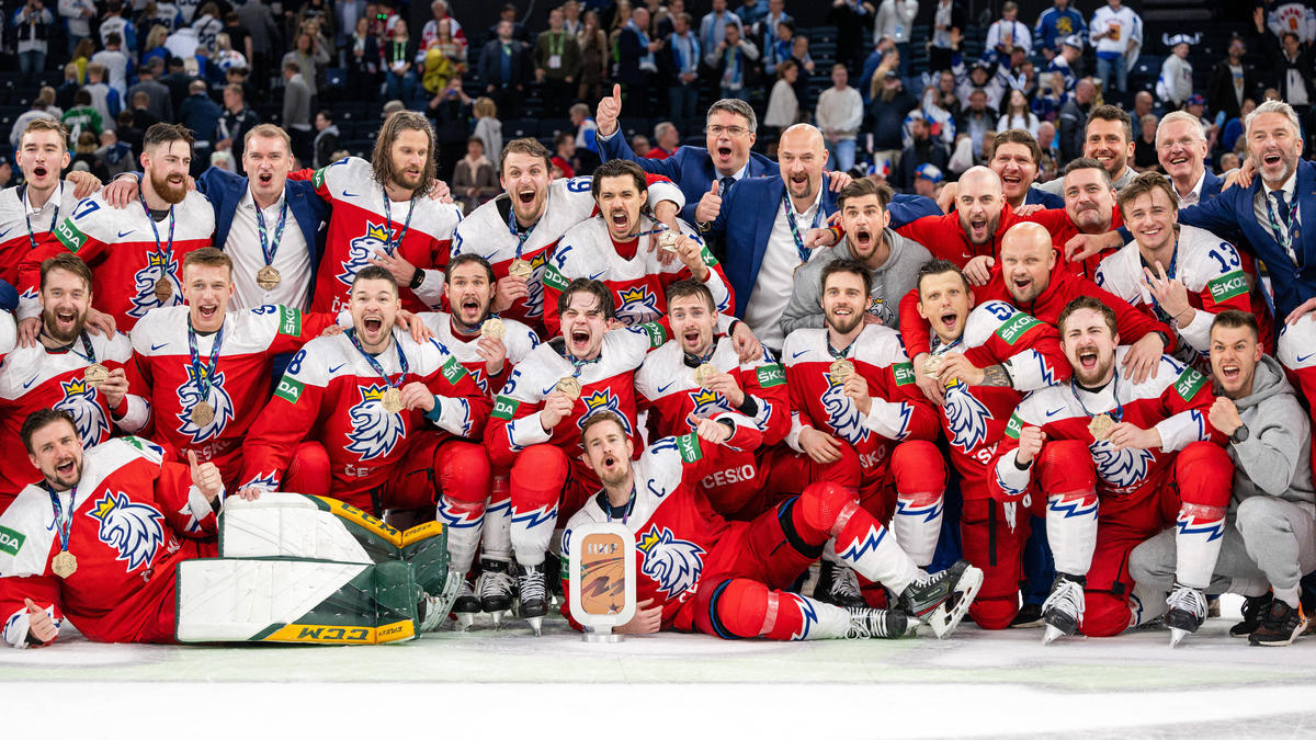 Tschechien hat sich die erste Medaille bei einer Eishockey-WM seit zehn Jahren gesichert