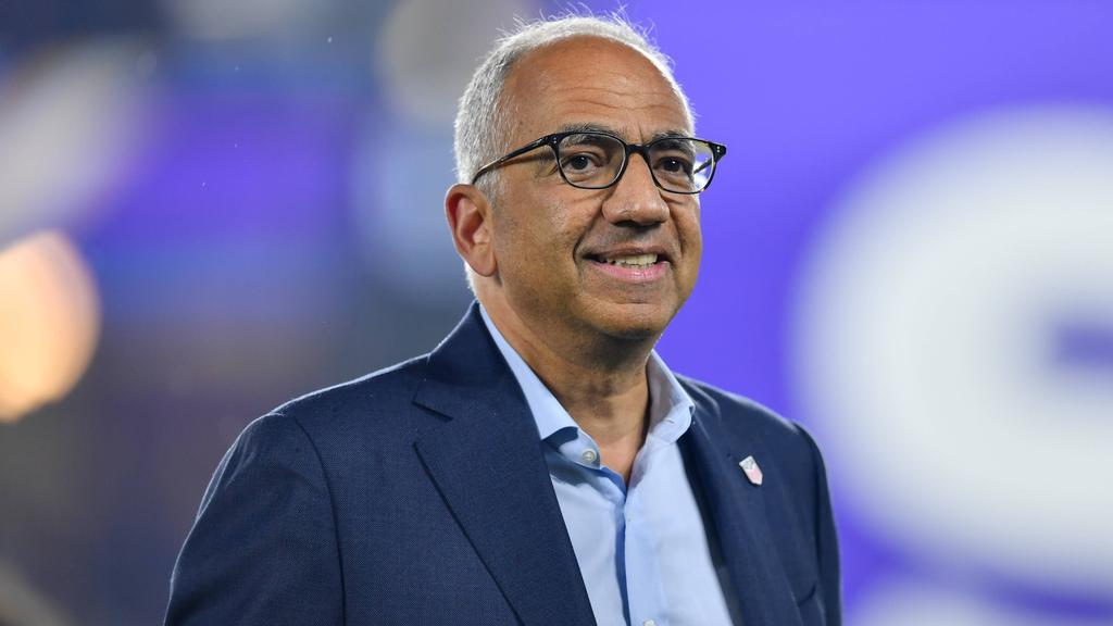 Premier League News Us Soccer President Resigns Amid Gender Equity