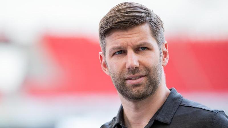 Thomas Hitzlsperger bewirbt sich um das Präsidentenamt beim VfB Stuttgart Thomas Hitzlsperger bewirbt sich um das Präsidentenamt beim VfB Stuttgart